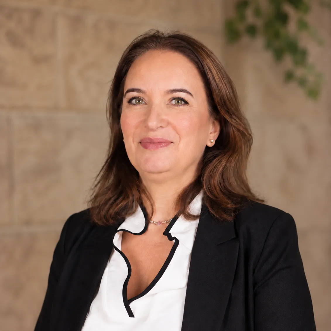 Dr. Irene Peregrin